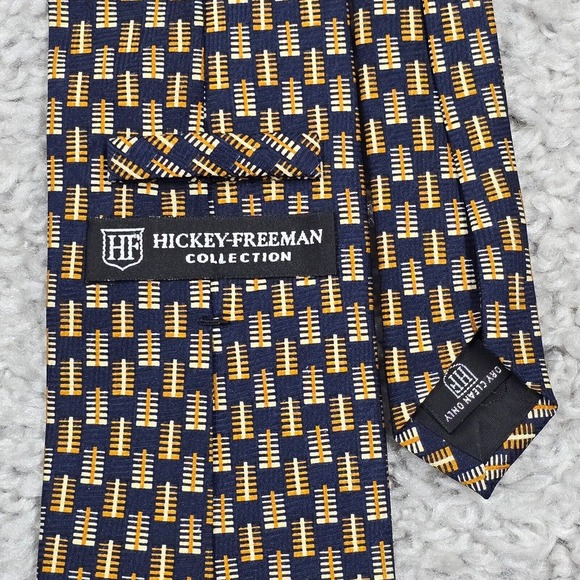 Hickey Freeman Neck Tie Blue Yellow Geometric 100% Silk Made in Italy - Picture 3 of 7